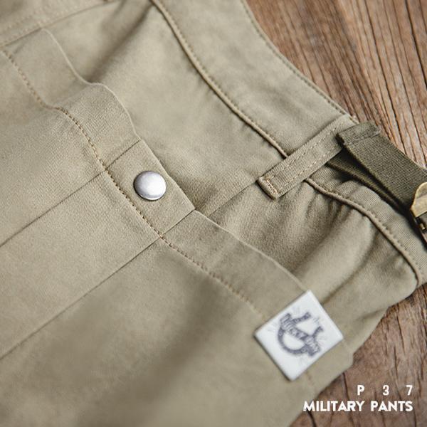 Retro Camouflage Big Pockets Shorts