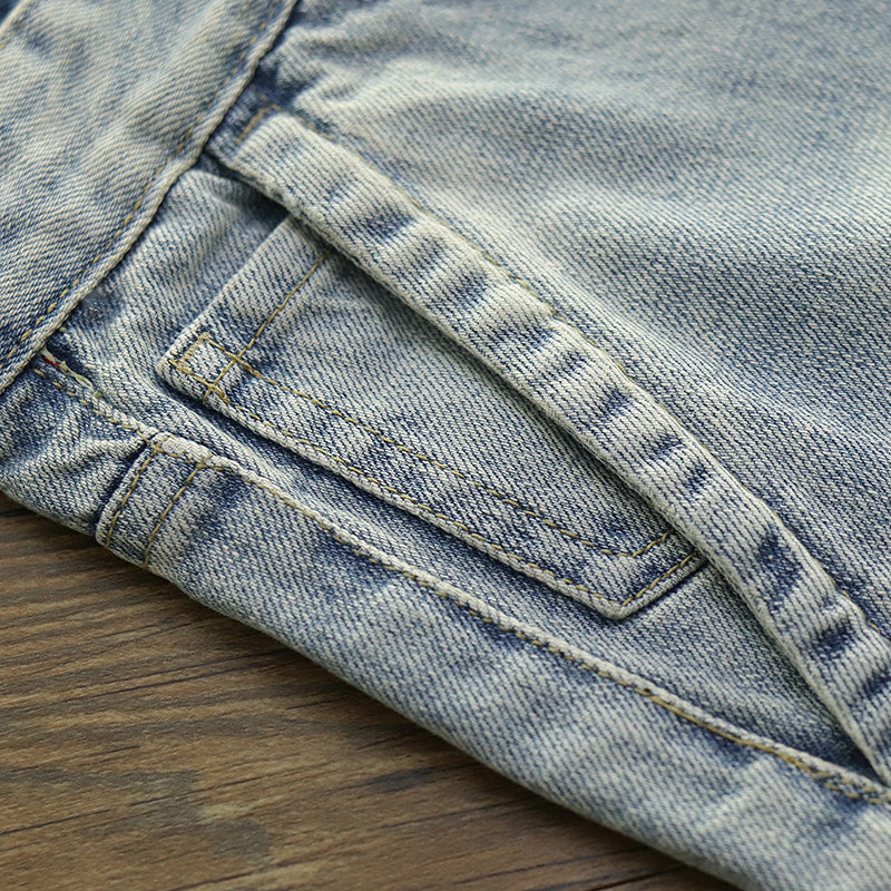Light-Colored Washed And Worn Straight Loose Shorts